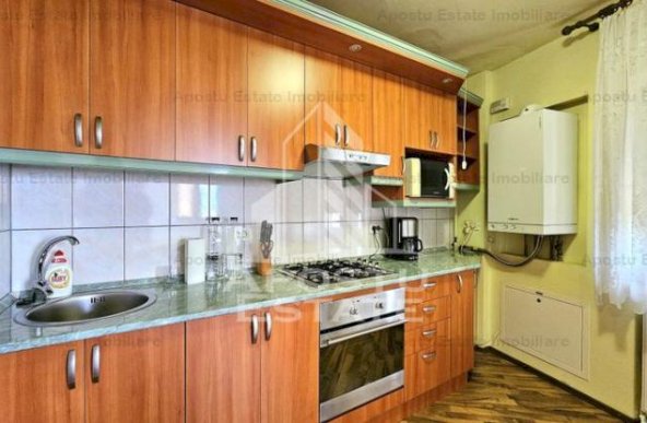 Apartament cu 3 camere, 85mp, Open space, in zona P-ta Spitalului