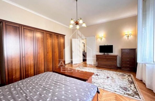 Apartament exclusivist cu 3 camere in zona Medicinei.