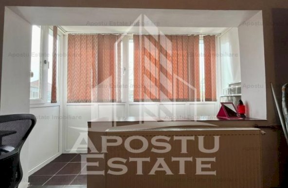 Apartament 2 camere , decomandat ,  zona Bucovina