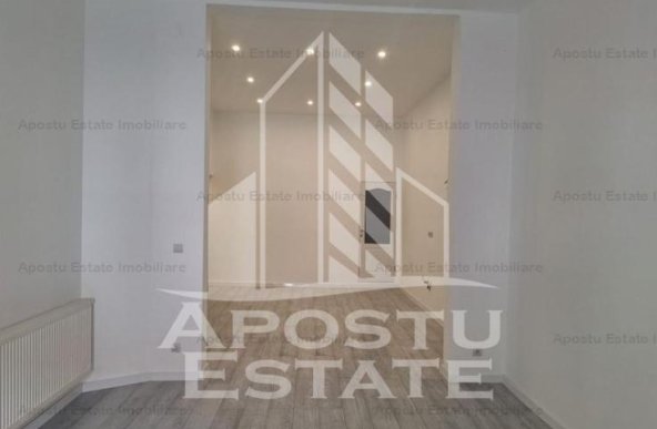 Apartament cu 4 camere si 2 intrari, 80 mp utili, Ultracentral