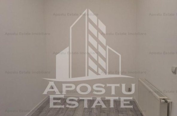 Apartament cu 4 camere si 2 intrari, 80 mp utili, Ultracentral