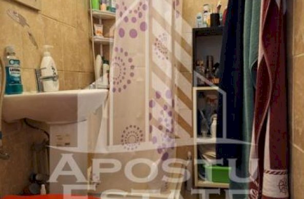 Apartament 3 camere, 45 mp utili, Aurel Vlaicu