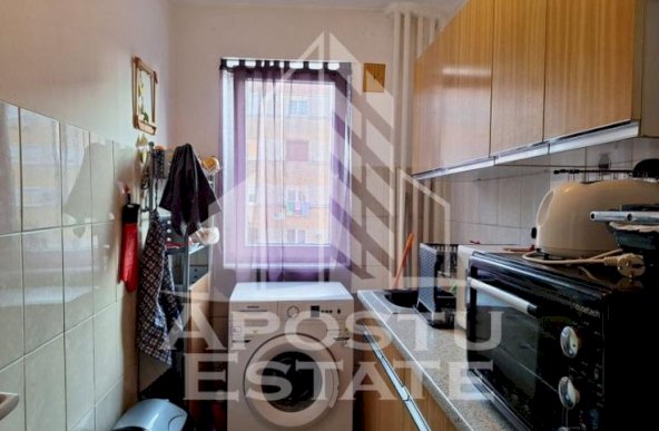 Apartament 3 camere, 45 mp utili, Aurel Vlaicu