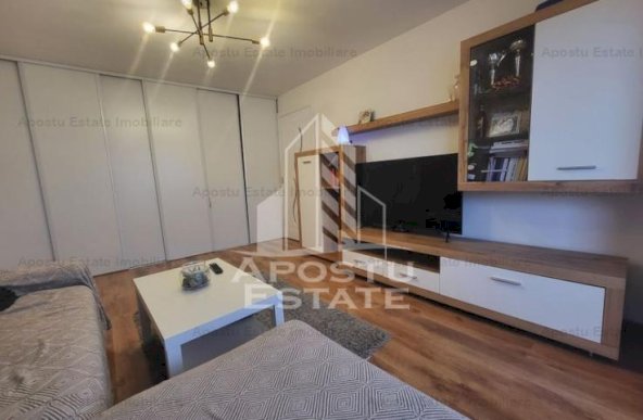 Apartament cu 2 camere, centrala proprie,  renovat, zona Aradului