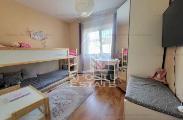 Apartament cu 2 camere, centrala proprie,  renovat, zona Aradului