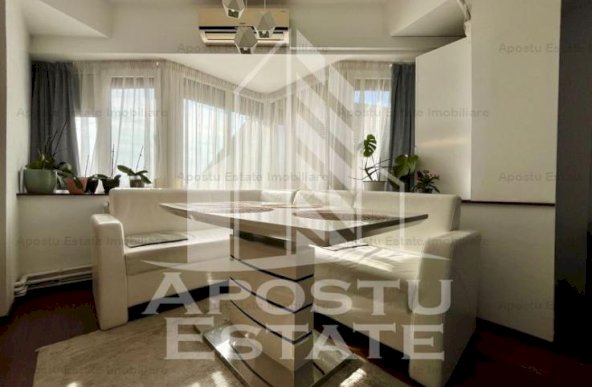 Apartament cu 5 camere pe doua nivele, zona Modern