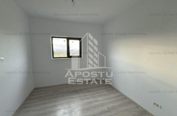 Duplex situat Central cu 4 camere si 3 bai in Mosnita Noua