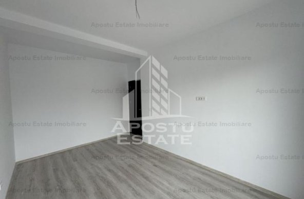 Duplex situat Central cu 4 camere si 3 bai in Mosnita Noua