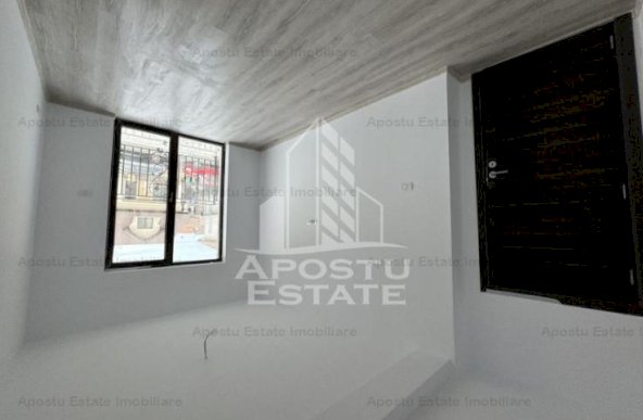 Duplex situat Central cu 4 camere si 3 bai in Mosnita Noua