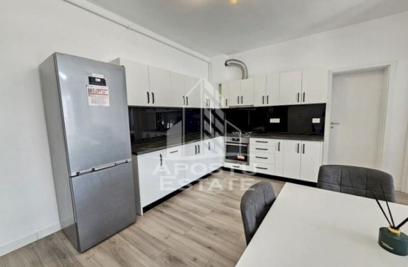 Apartament cu 2 camere, 60 mpu, Open space, in zona Lipovei