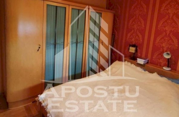 Apartament 4 camere decomandat zona Centrala