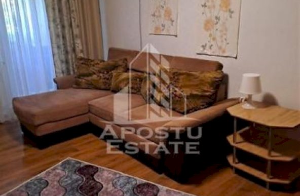 apartament 2 camere decomandat Lipovei