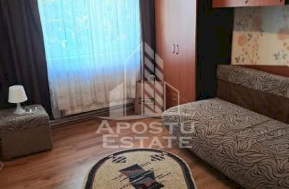 apartament 2 camere decomandat Lipovei