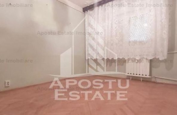 Apartament cu 3 camere 86mp decomandat zona Micalaca