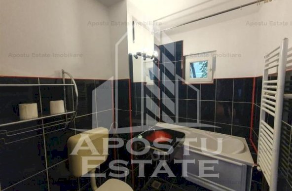 Apartament cu 4 camere 2 bai si 2 balcoane, Aradului