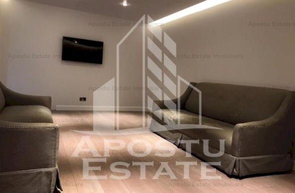 APARTAMENT 3 CAMERE SOARELUI