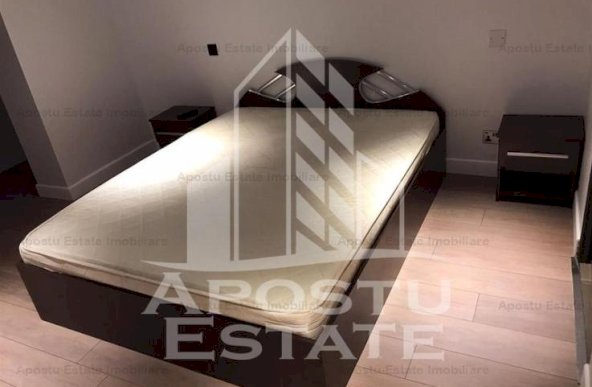 APARTAMENT 3 CAMERE SOARELUI