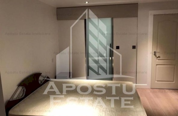 APARTAMENT 3 CAMERE SOARELUI