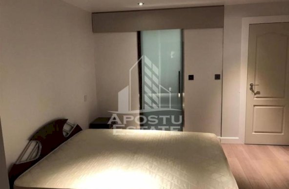 APARTAMENT 3 CAMERE SOARELUI