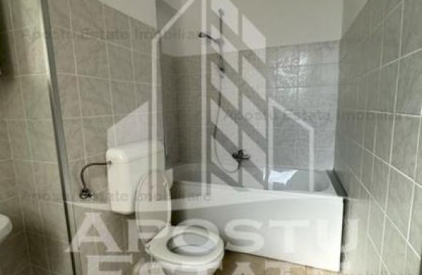 Apartament cu 2 camere in zona Aradului loc de parcare