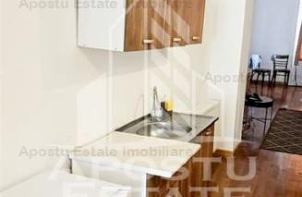 Apartament cu 2 camere , 66 mp , centrală proprie, zona Ultracentrala