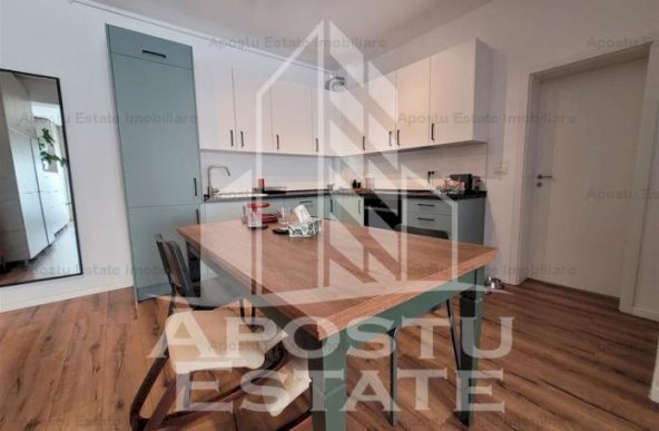 Apartament cu 2 camere,curte proprie si 3 locuri de parcare, Aradului