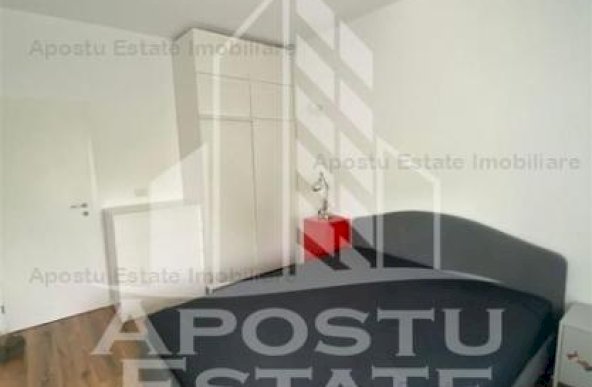 Apartament cu 2 camere,curte proprie si 3 locuri de parcare, Aradului