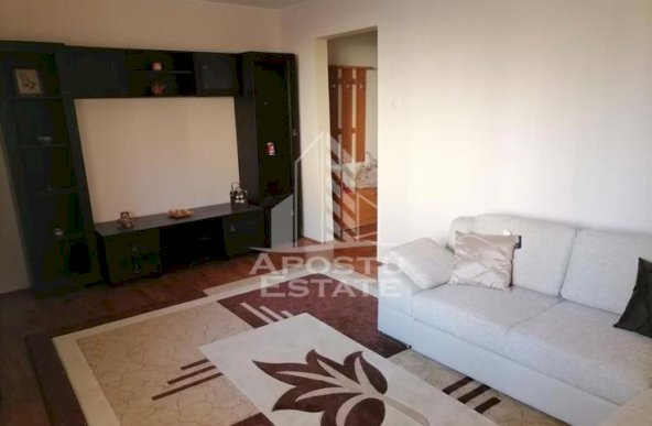 Apartament 2 camere  zona Alfa renovat si mobilat complet.