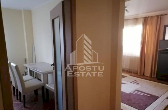 Apartament 2 camere  zona Alfa renovat si mobilat complet.