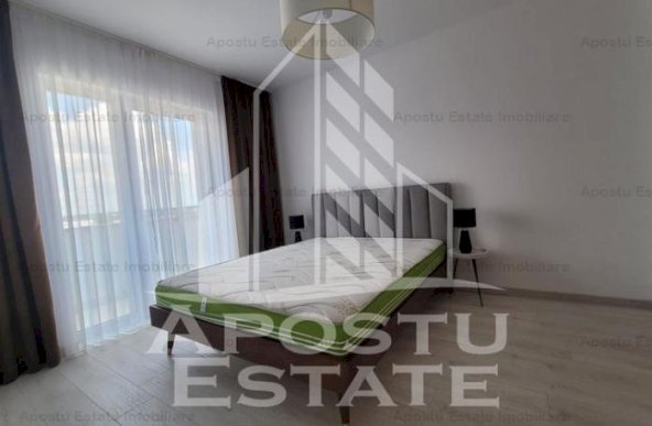 Apartament cu 3 camere, 2 bai, loc de parcare, bloc nou, Aradului