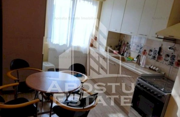 Apartament 2 camere decomandat in zona UTA