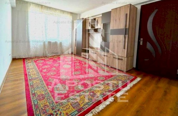 Apartament cu 3 camere 100mp Semidecomandat in zona Ultracentrala