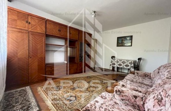 Apartament 2 cameresemidecomandat Zona Piata Doina