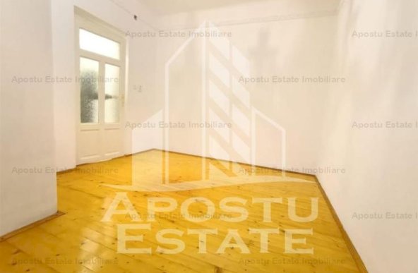 Apartament cu 3 camere la parter, curte individuala, in zona Iosefin