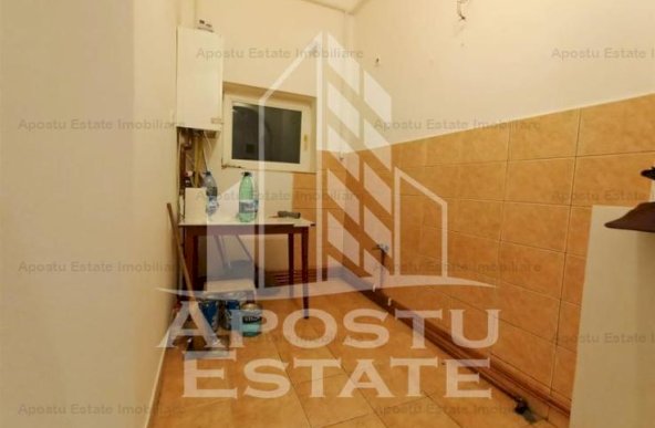 Apartament cu 3 camere la parter, curte individuala, in zona Iosefin