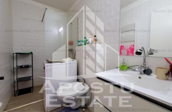 Apartament cu 2 camere decomandat zona Aradului