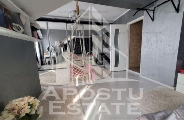 Apartament deosebit la casa, cu terasa si gradina, zona Aradului