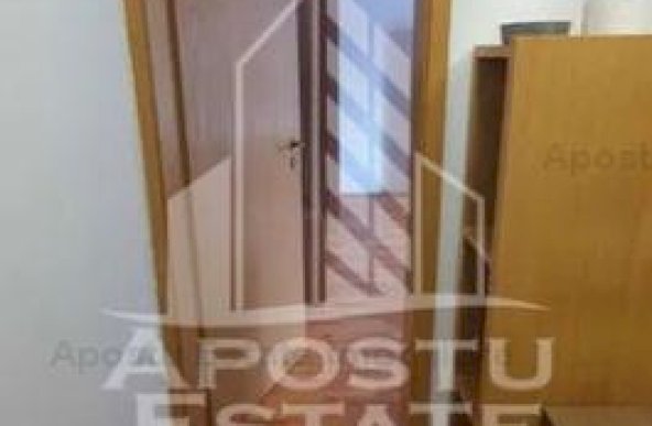 Apartament cu o camera decomandat Sagului