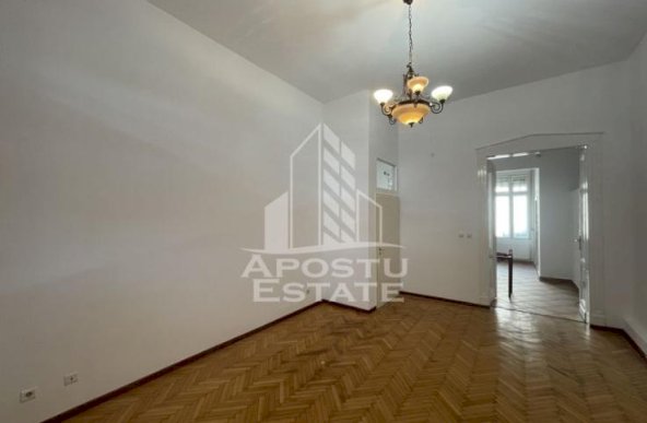 Apartament cu 5 camere, 150mp, Zona Ultracentrala