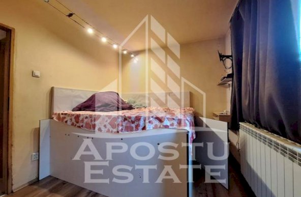 Apartament cu 3 camere, decomandat, 62 mp, Aurel Vlaicu