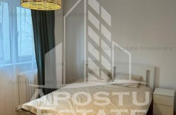 Apartament cu 3 camere, etajul 2, zona Dacia