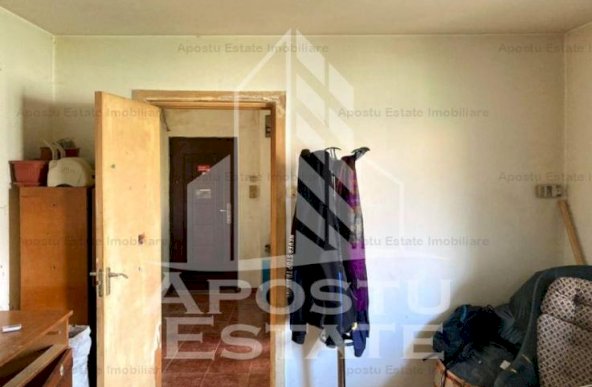 Apartament 3 camere decomandat, Zona Circumvalatiunii