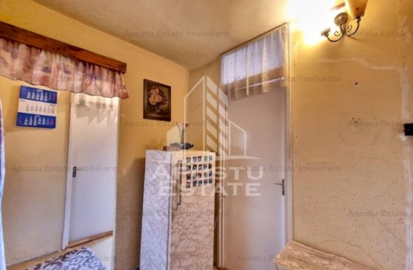 Apartament cu 2 camere, decomandat, Calea Aradului