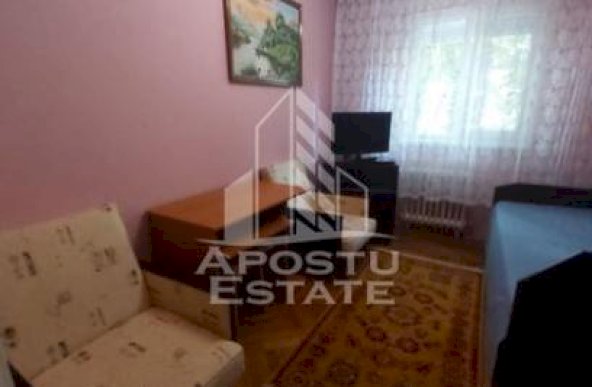 Apartament 3 camere, spatios, Zona Dacia