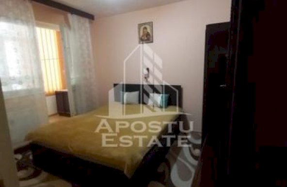 Apartament 3 camere, spatios, Zona Dacia