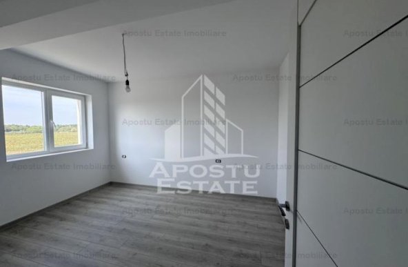 Apartament nou cu 3 camere, finisat, zona Torontalui