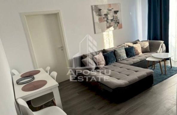 Apartament cu 2 camera, parter, loc de parcare privat, zona Girocului.