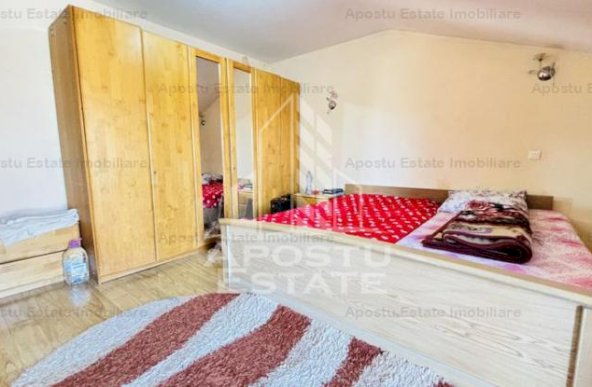 Casa cu 2 apartamente, centrala proprie, Zona Lunei