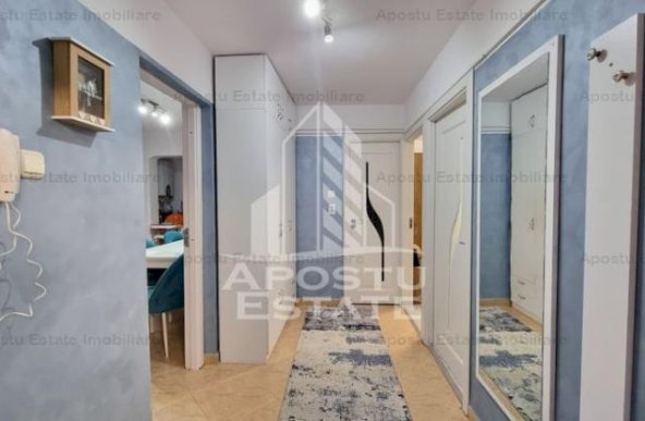 Apartament 3 camere decomandat, centrala proprie, Zona Torontalului