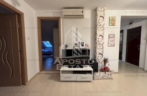 Apartament cu 3 camere in zona Shopping City, centrala termica